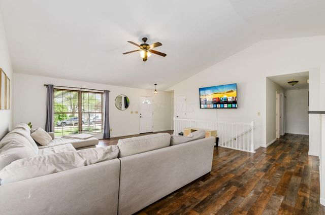 3277 Garrison Court, Hilliard, OH 43026