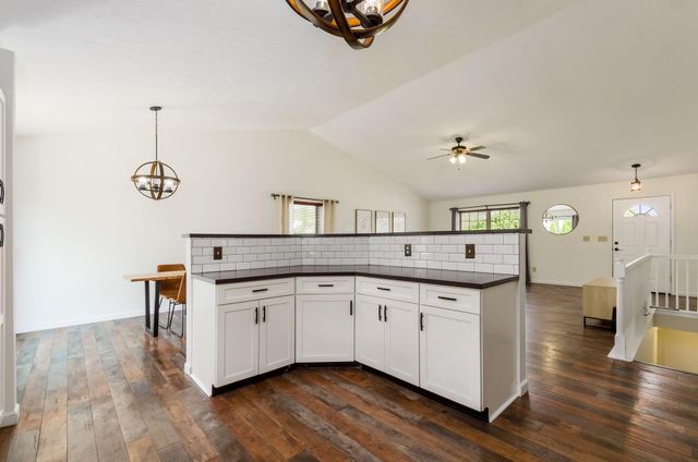 3277 Garrison Court, Hilliard, OH 43026