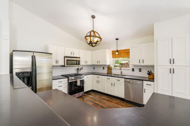 3277 Garrison Court, Hilliard, OH 43026