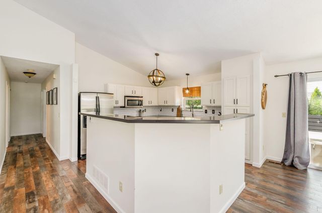 3277 Garrison Court, Hilliard, OH 43026