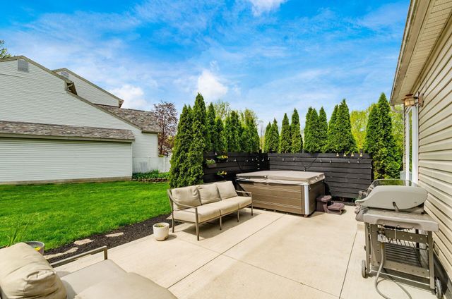 3277 Garrison Court, Hilliard, OH 43026