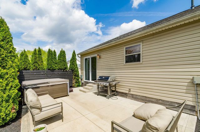 3277 Garrison Court, Hilliard, OH 43026