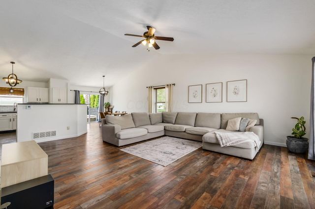 3277 Garrison Court, Hilliard, OH 43026
