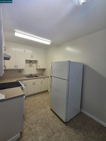 2131 Stanton Ave, San Pablo, CA 94806