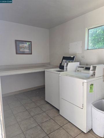2131 Stanton Ave, San Pablo, CA 94806