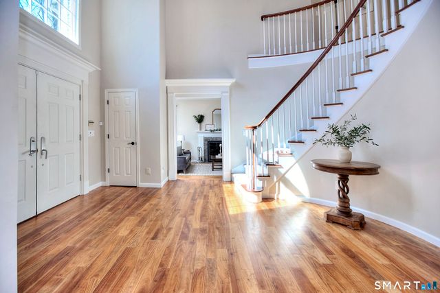 124 Shady Knoll Drive, Stamford, CT 06903