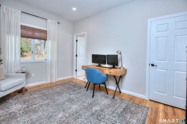 124 Shady Knoll Drive, Stamford, CT 06903