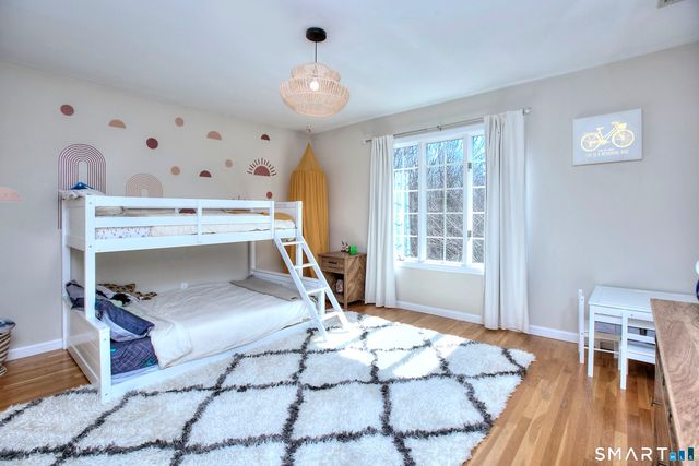 124 Shady Knoll Drive, Stamford, CT 06903