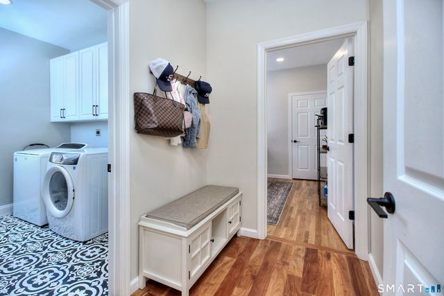 124 Shady Knoll Drive, Stamford, CT 06903