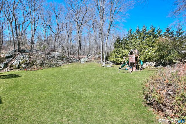 124 Shady Knoll Drive, Stamford, CT 06903