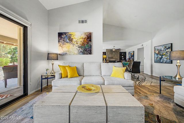9625 W Taro Lane, Peoria, AZ 85382