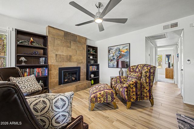 9625 W Taro Lane, Peoria, AZ 85382