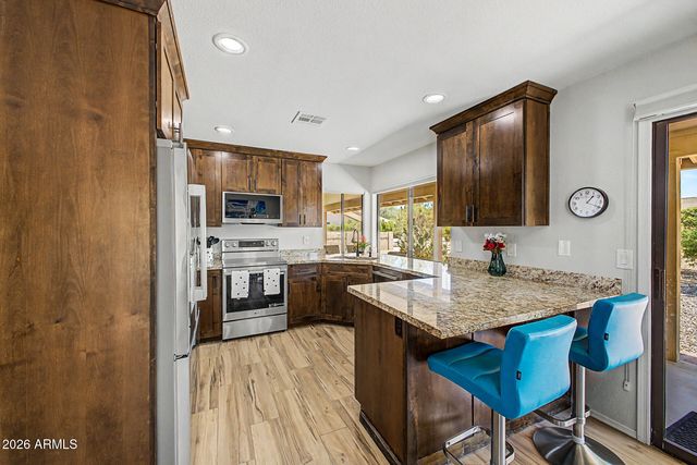 9625 W Taro Lane, Peoria, AZ 85382