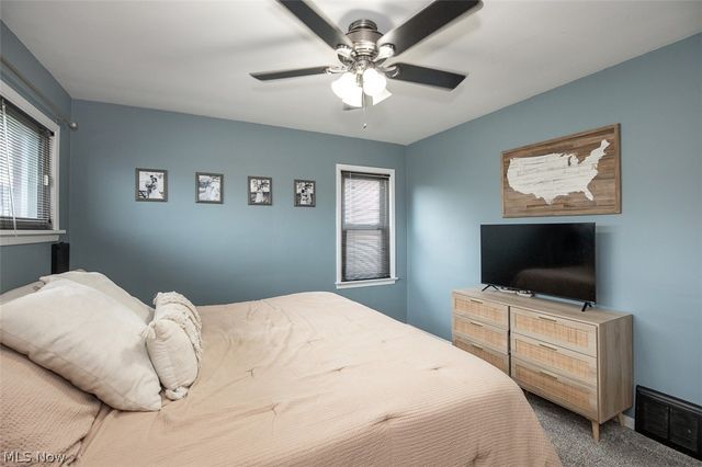 30404 Oakdale Road, Willowick, OH 44095