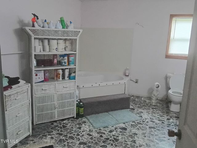 220 Fannin Road, Greeneville, TN 37743