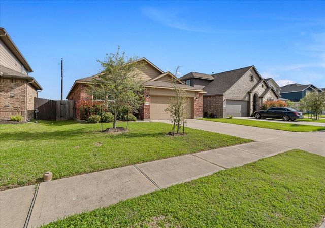 4715 Painted Bunting Lane, Baytown, TX 77521