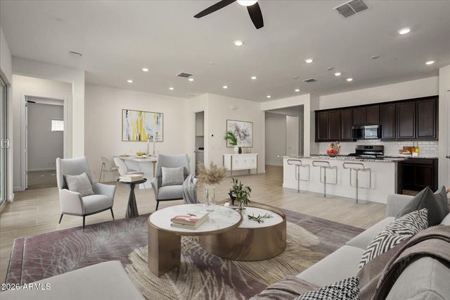 16786 W CIELO GRANDE Avenue, Surprise, AZ 85387