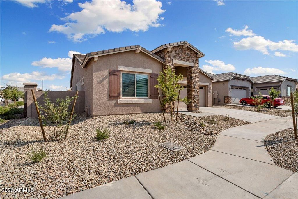 16786 W CIELO GRANDE Avenue, Surprise, AZ 85387