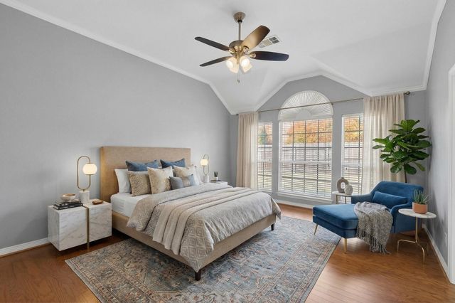 100 Shumard Court, Irving, TX 75063