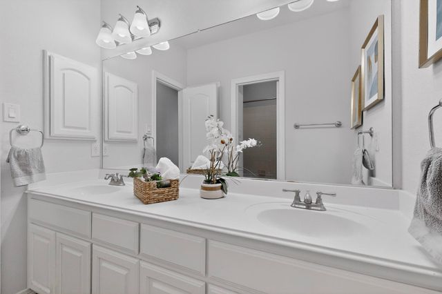 100 Shumard Court, Irving, TX 75063