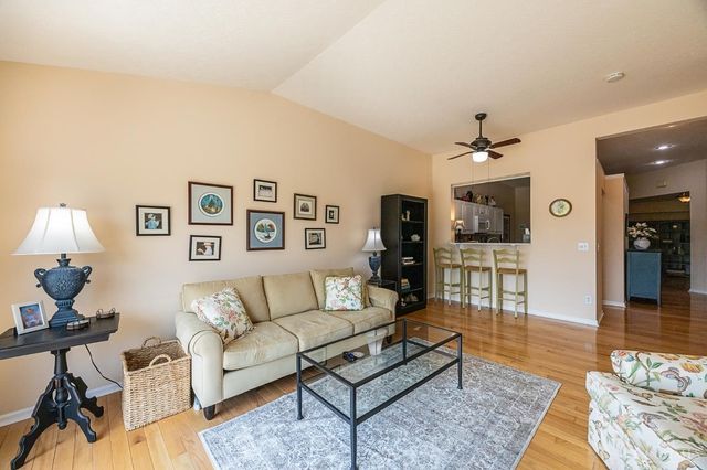 6271 Lake Front Drive, Mason, OH 45040