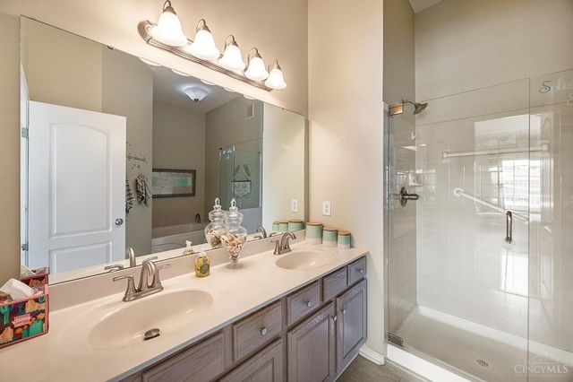 6271 Lake Front Drive, Mason, OH 45040
