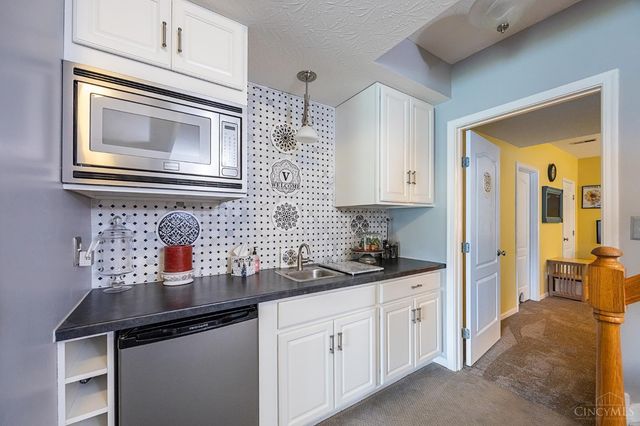 6271 Lake Front Drive, Mason, OH 45040