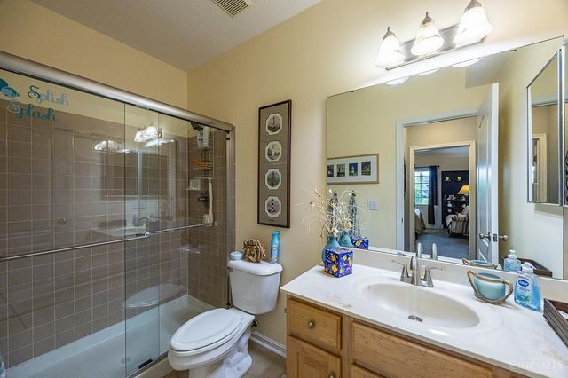 6271 Lake Front Drive, Mason, OH 45040