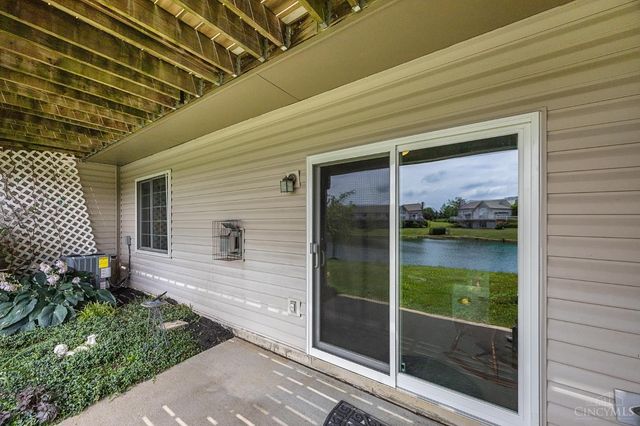 6271 Lake Front Drive, Mason, OH 45040