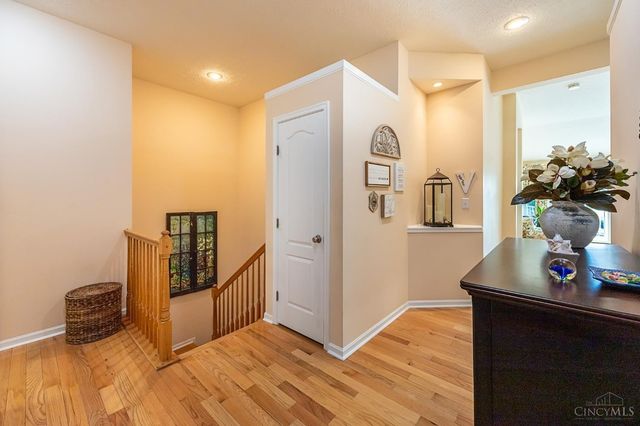 6271 Lake Front Drive, Mason, OH 45040