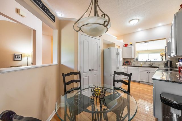 6271 Lake Front Drive, Mason, OH 45040