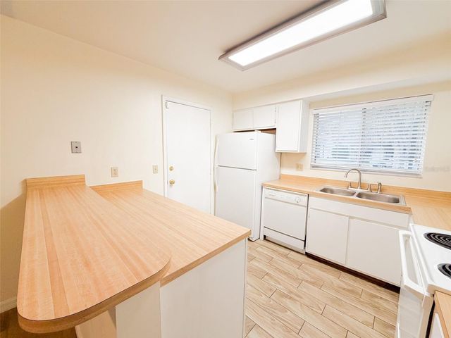 10319 MATCHLOCK DRIVE, Orlando, FL 32821