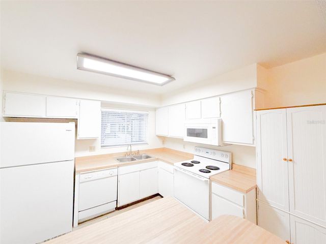 10319 MATCHLOCK DRIVE, Orlando, FL 32821