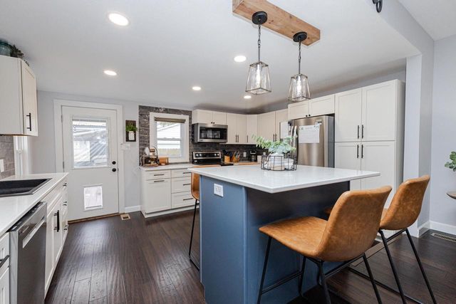 114 N 10th STREET, Watertown, WI 53094