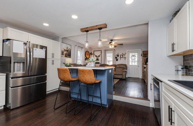 114 N 10th STREET, Watertown, WI 53094