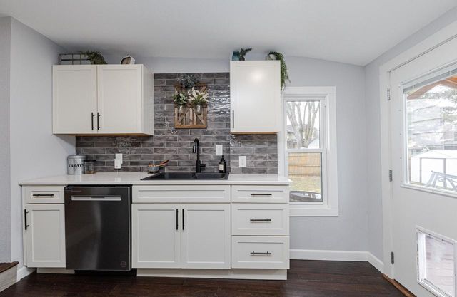 114 N 10th STREET, Watertown, WI 53094