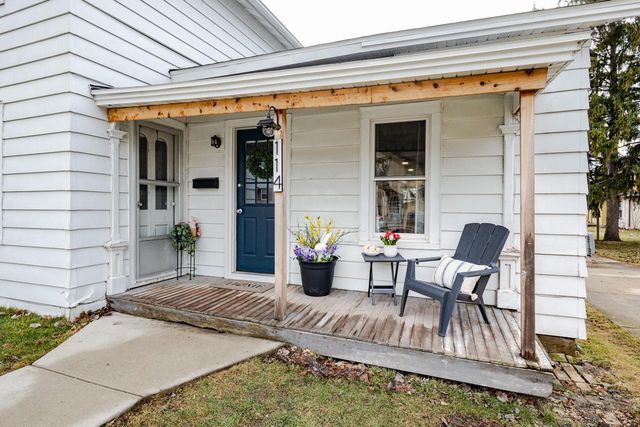 114 N 10th STREET, Watertown, WI 53094