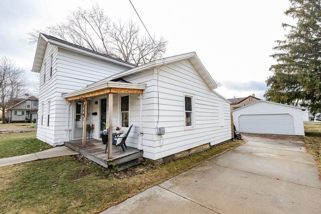 114 N 10th STREET, Watertown, WI 53094