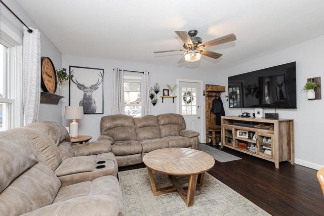 114 N 10th STREET, Watertown, WI 53094