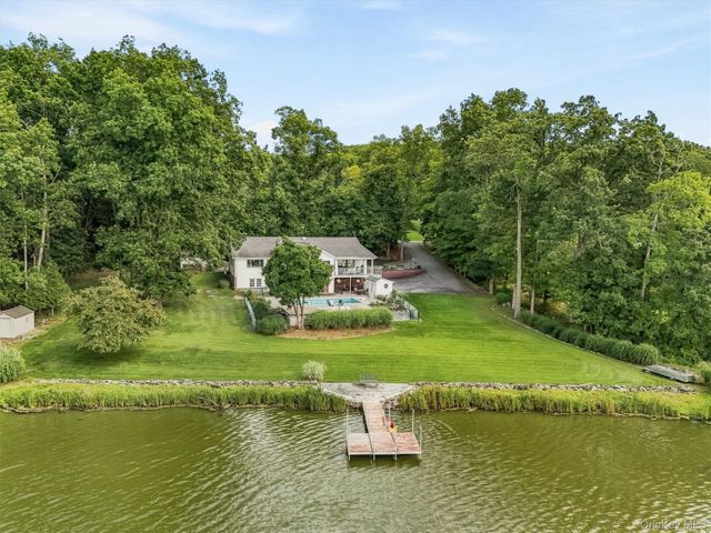 38 Shore Drive, Blooming Grove, NY 10914