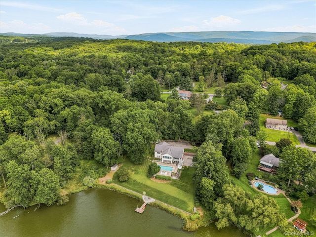38 Shore Drive, Blooming Grove, NY 10914