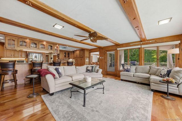38 Shore Drive, Blooming Grove, NY 10914