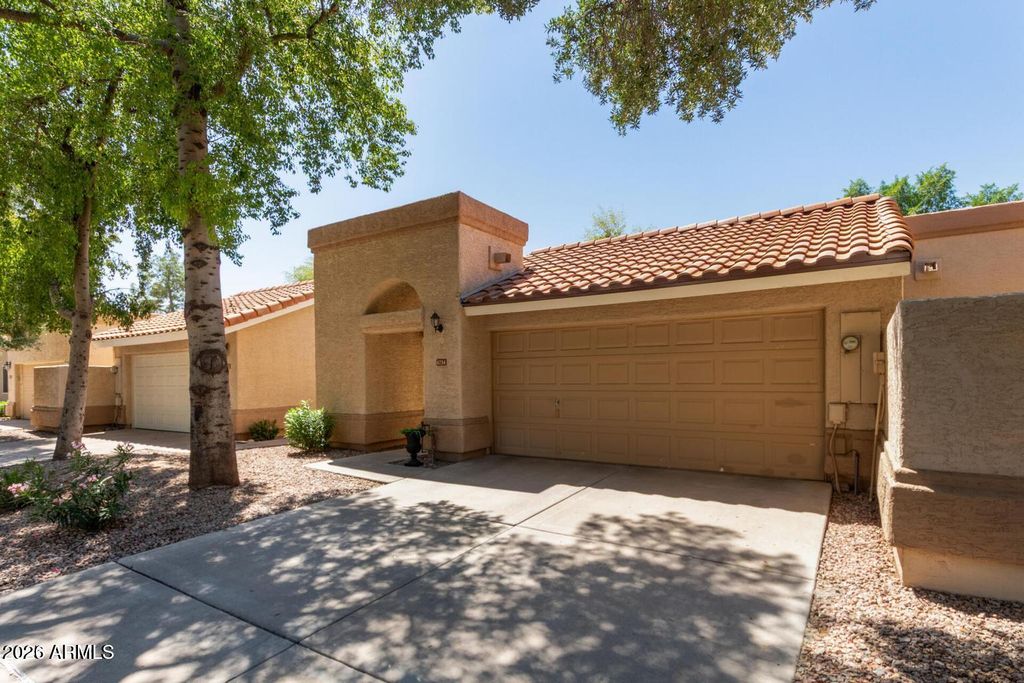 6734 S BRITTANY Lane, Tempe, AZ 85283 — photo 2
