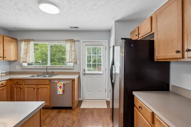 2156 Erin Ln, Mount Juliet, TN 37122