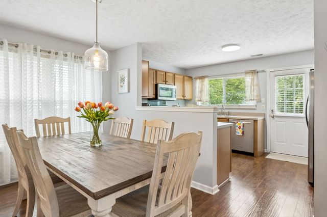 2156 Erin Ln, Mount Juliet, TN 37122