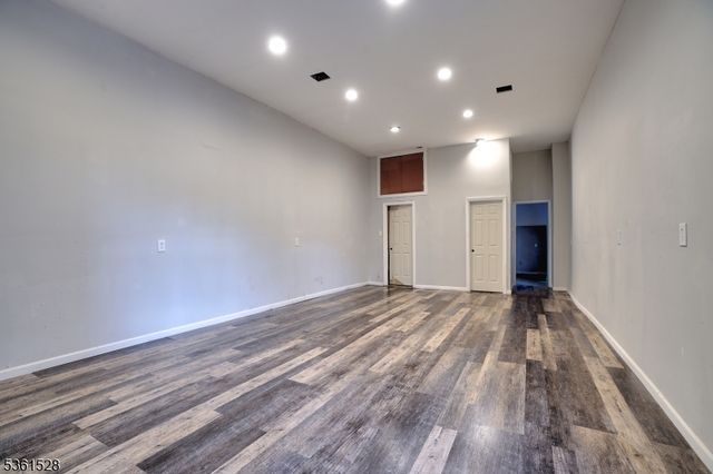 820 S 15Th St, Newark City, NJ 07108