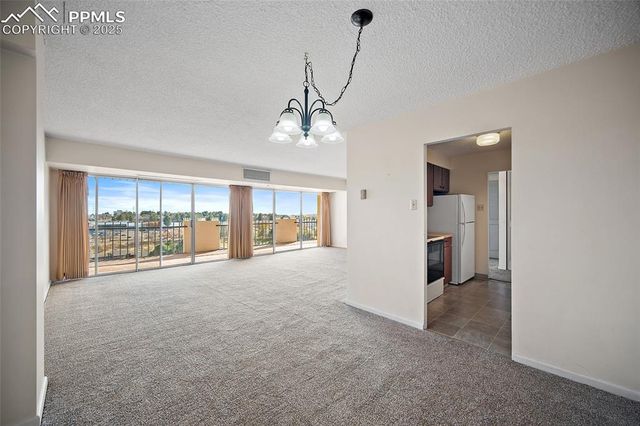 411 Lakewood Circle C902, Colorado Springs, CO 80910