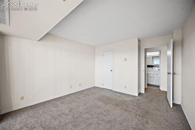 411 Lakewood Circle C902, Colorado Springs, CO 80910