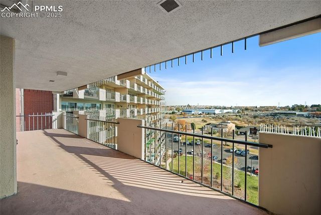 411 Lakewood Circle C902, Colorado Springs, CO 80910