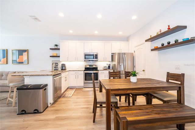 7432 LEIGHSIDE DRIVE, Windermere, FL 34786